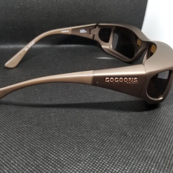 Cocoon Wide Line (ML) Sand Polarized Amber fit over sunglasses main image 8
